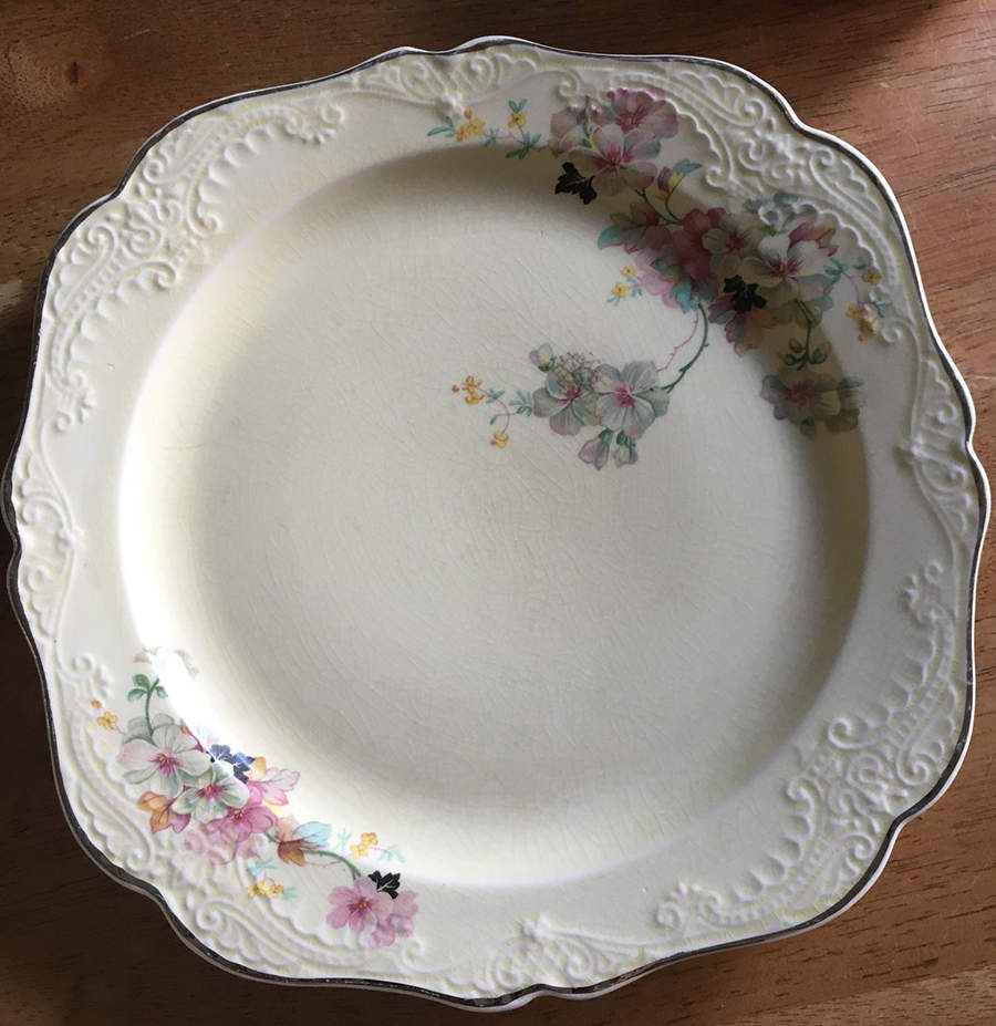 PCP265 Dinner Plate by Paden City-1