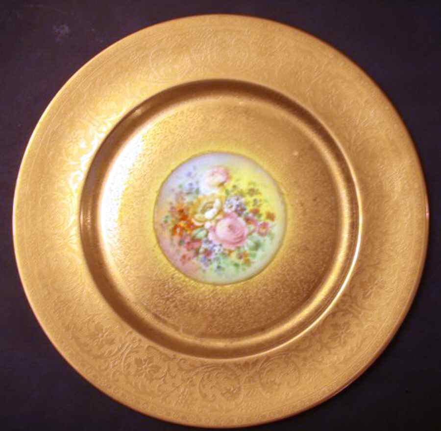 PIC136 Dinner Plate by Pickard-1