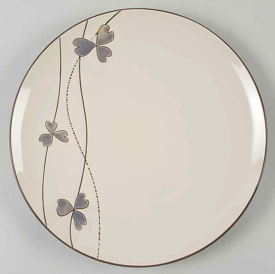 Fleurette Dinner Plate by Pfaltzgraff-1