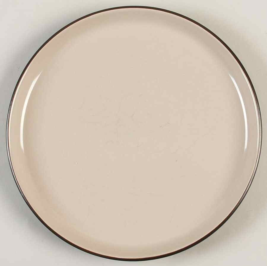 Peyton Cream Dinner Plate by Pfaltzgraff-1