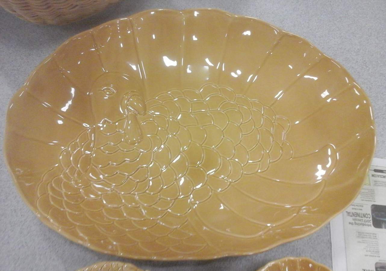 Turkey 22" Oval Serving Platter by Pottery Barn China-1