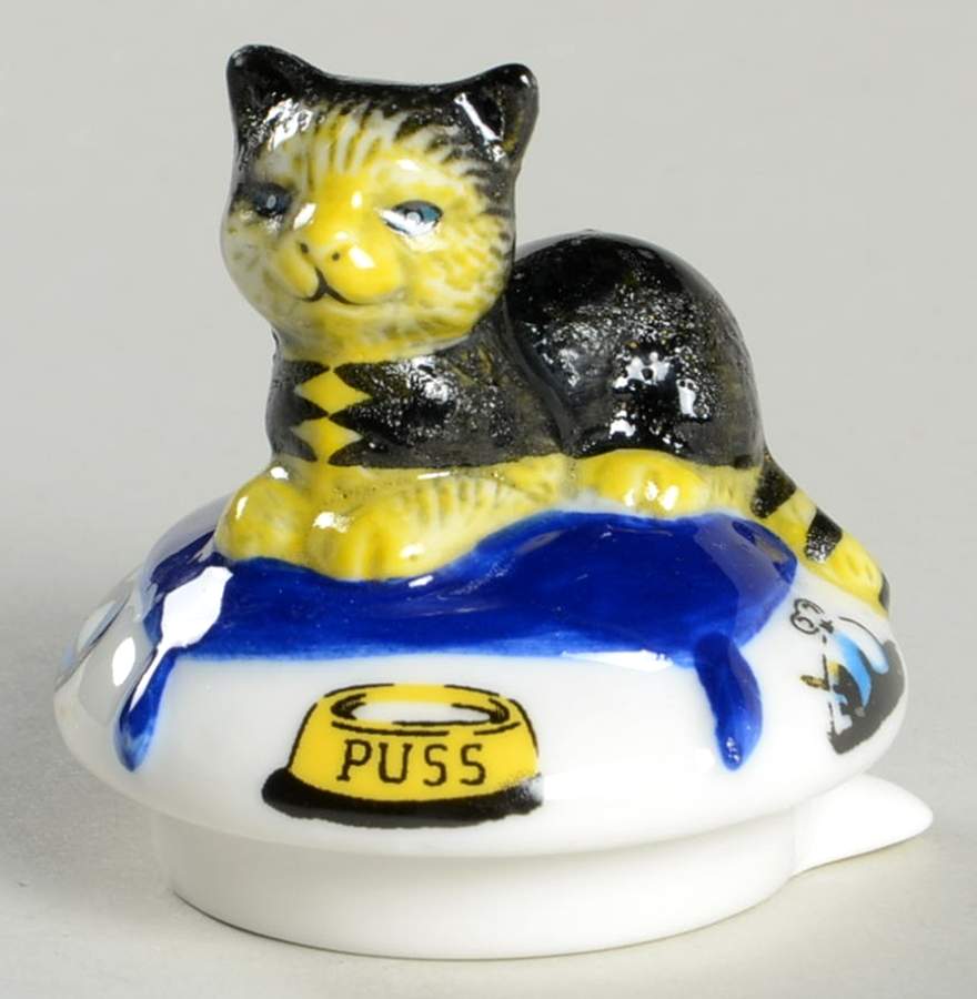 Cat Tea Lid for Mini Teapot by Cardew Design-1