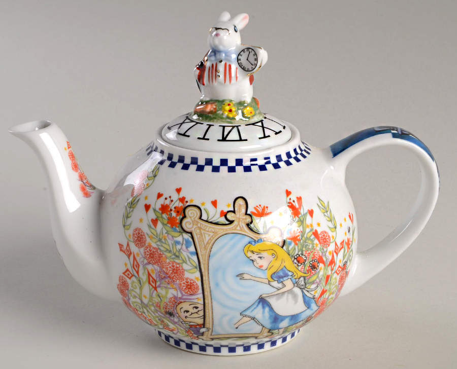 Alice in Wonderland's Cafe Mini Teapot & Lid by Cardew Design-1
