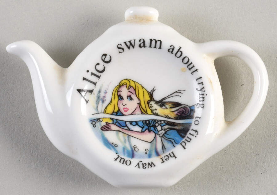 Alice in Wonderland's Cafe Tea Bag Holder by Cardew Design-1