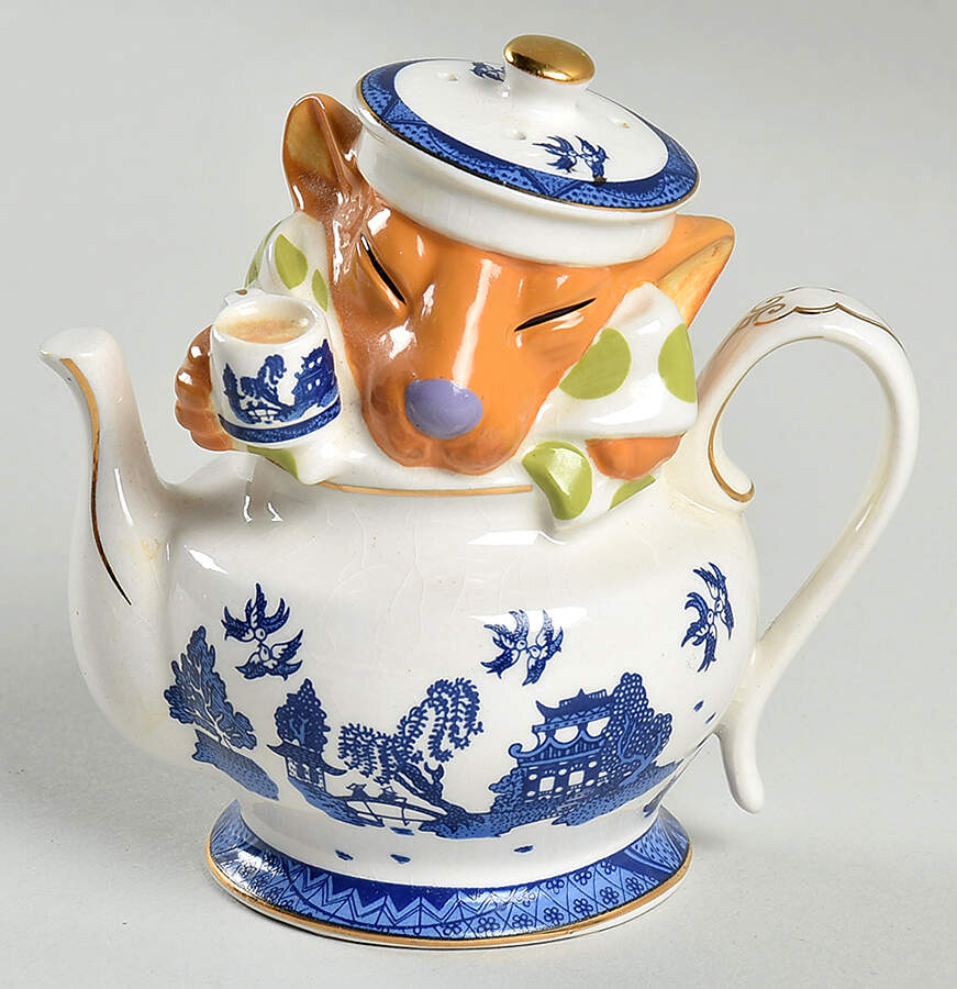 Alice in Wonderland's Cafe Figural Salt Shaker by Cardew Design-1