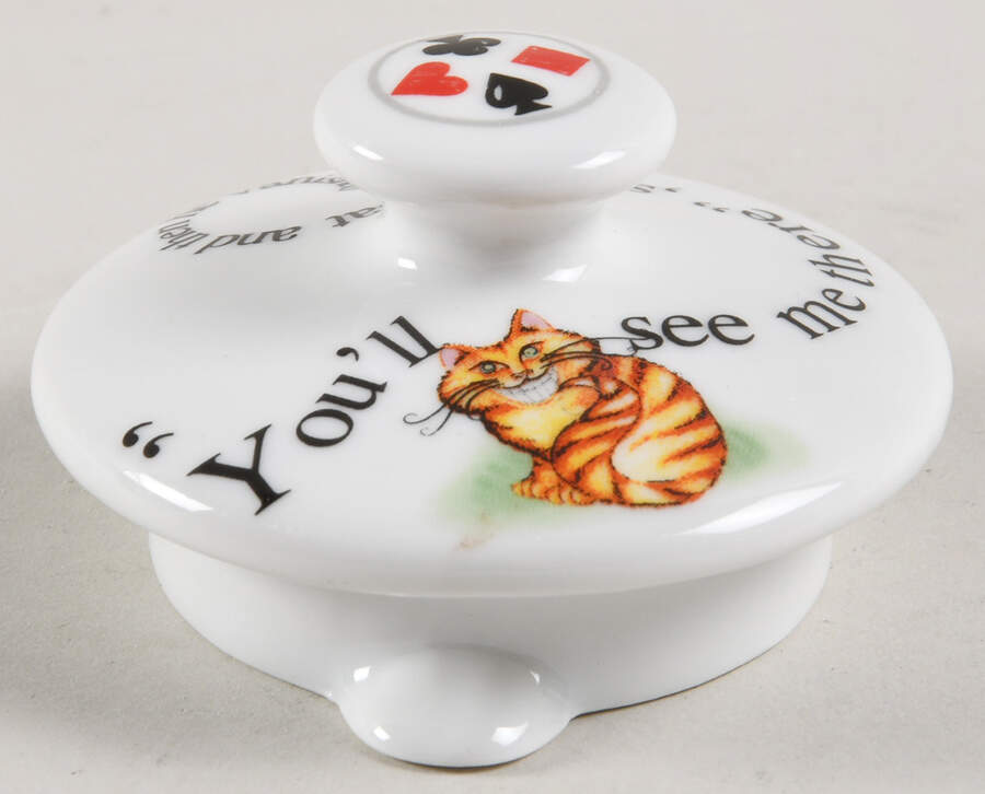 Alice in Wonderland's Cafe Lid for Teapot by Cardew Design-1