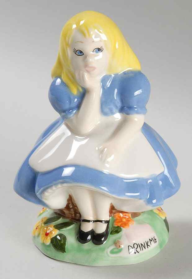Alice in Wonderland's Cafe Figurine by Cardew Design-1