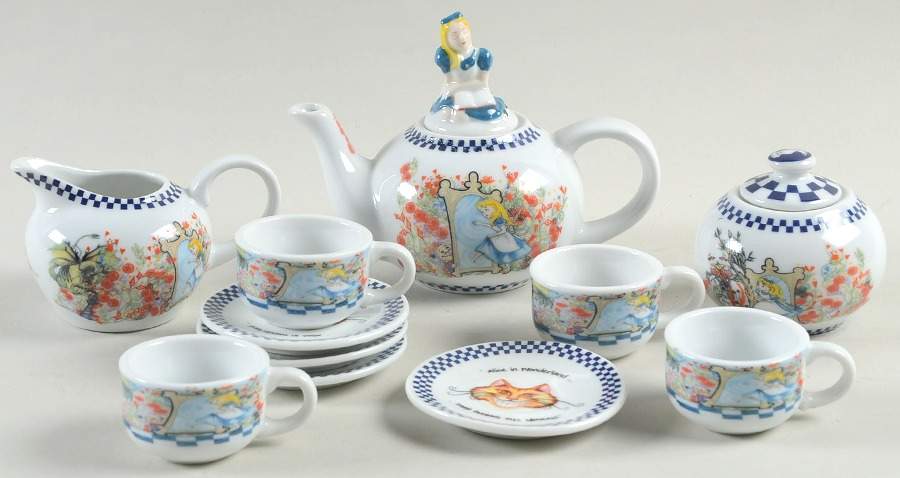 Alice in Wonderland's Cafe 13 Piece Toy Tea Set by Cardew Design-1