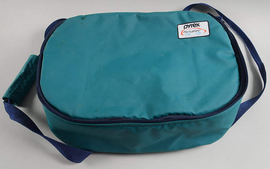 Originals Clear Canvas Carrier for 2 Qt Ov Casserole w/Plastic Lid by Pyrex-1