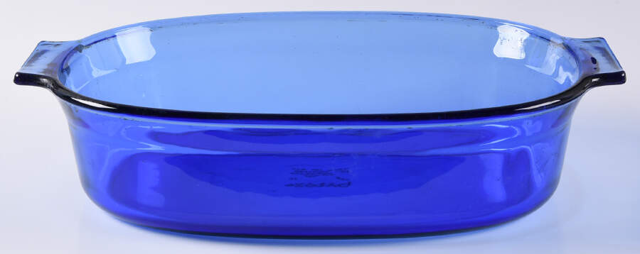 Originals Clear 2 Quart Oval Casserole No Lid by Pyrex-1