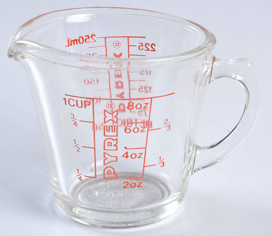 Originals Clear Measuring Cup by Pyrex-1