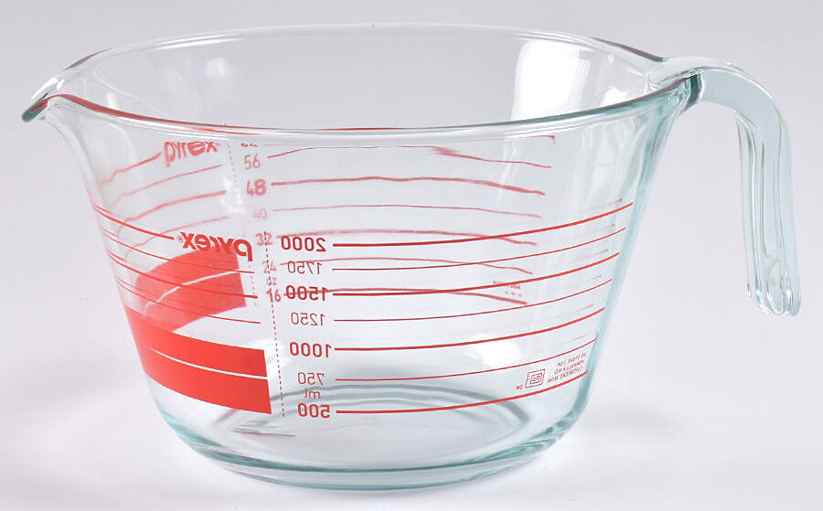 Originals Clear Measuring Cup by Pyrex-1