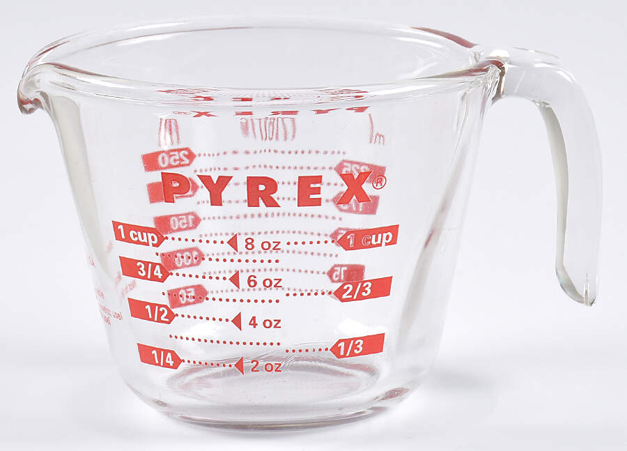Originals Clear Measuring Cup by Pyrex-1