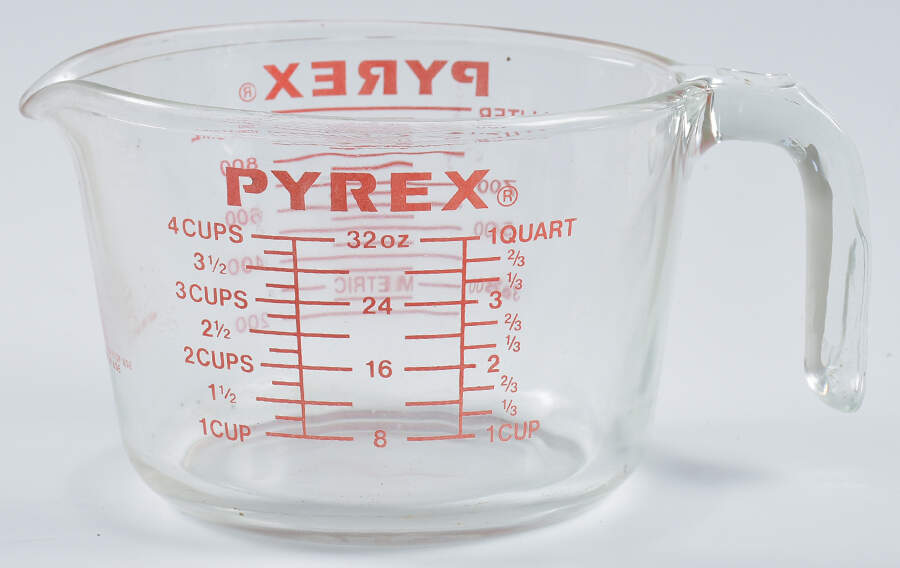 Originals Clear Measuring Cup by Pyrex-1