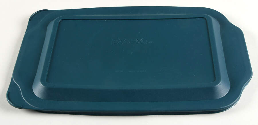 Originals Clear Plastic Lid for 13" Rectangular Baker by Pyrex-1