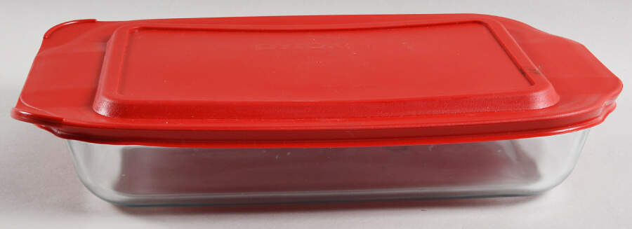 Originals Clear 11" Rectangular Baker W/Plastic Lid by Pyrex-1