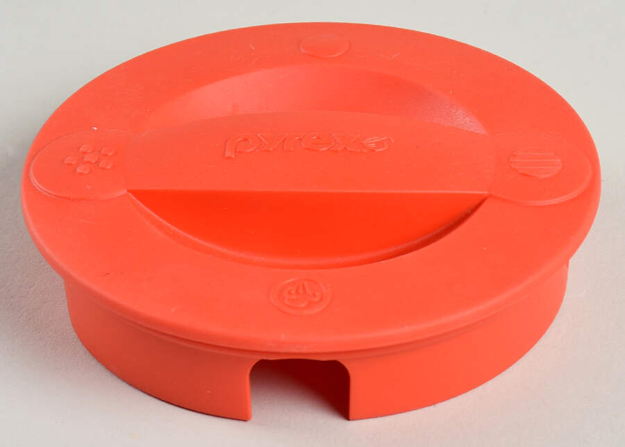 Originals Clear Plastic Lid for Measuring Cup by Pyrex-1