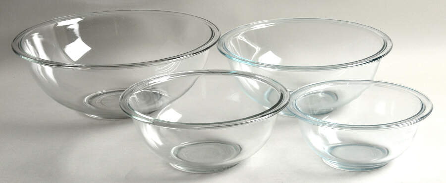 Originals Clear 4  Piece Estate Set by Pyrex-1