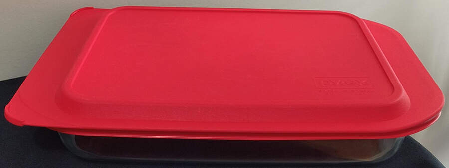 Originals Clear 13" Rectangular Baker w/Plastic Lid by Pyrex-1