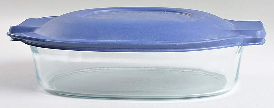 Originals Clear 2 Quart Oval Casserole & Plastic Lid by Pyrex-1