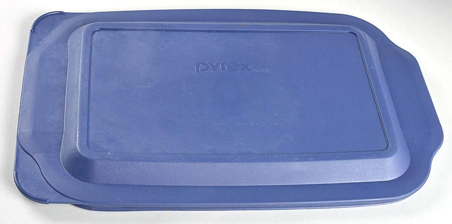 Originals Clear Plastic Lid for 13" Rectangular Baker by Pyrex-1