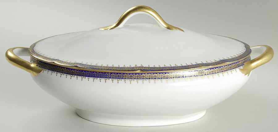 4001 Oval Covered Vegetable by Pirkenhammer-1