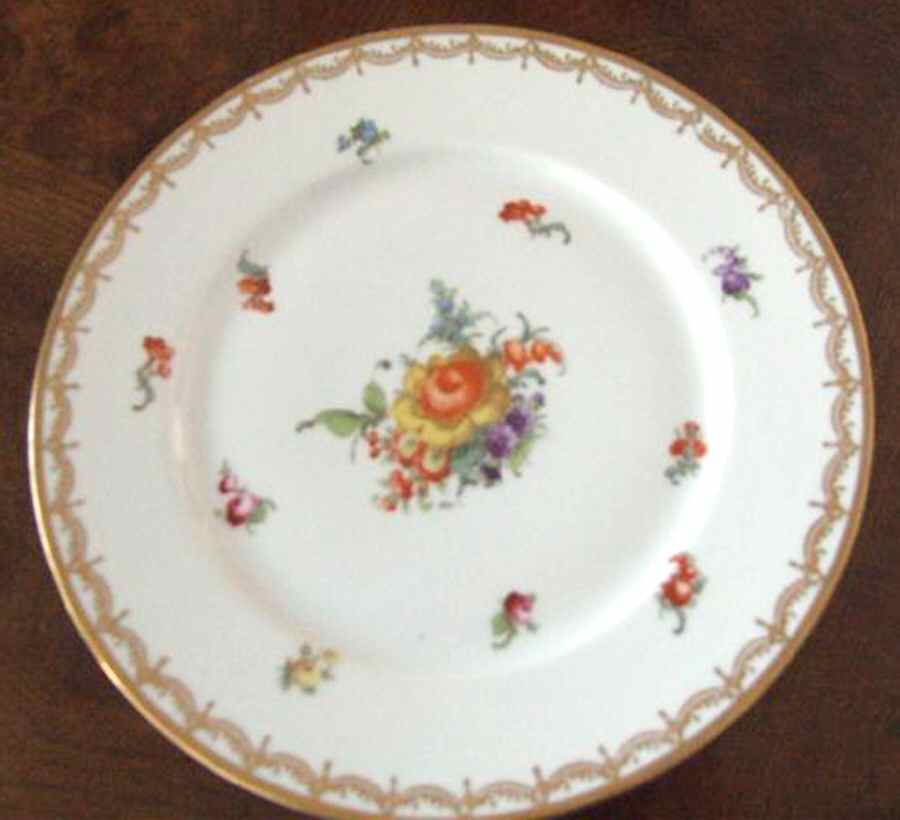 PUN126 Dinner Plate by Porcelain Union-1