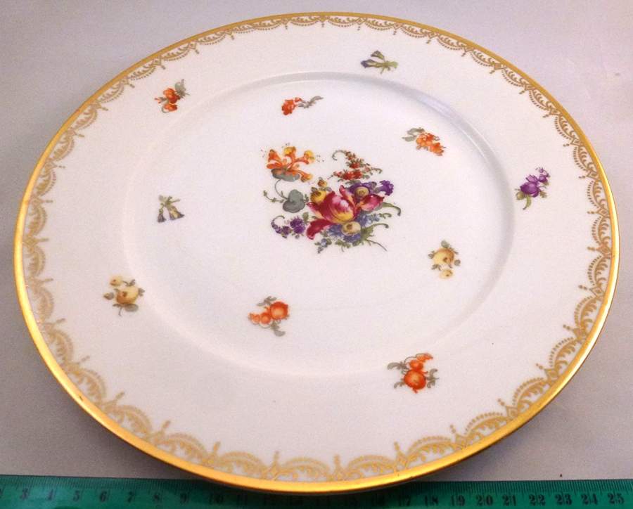 PUN126 Dinner Plate by Porcelain Union-1