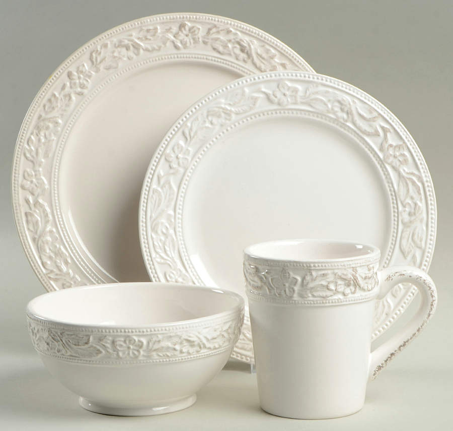 Country Cupboard 4 Piece Place Setting by Pfaltzgraff-1