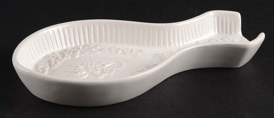 Country Cupboard Spoon Rest/Holder (Holds 1 Spoon) by Pfaltzgraff-1