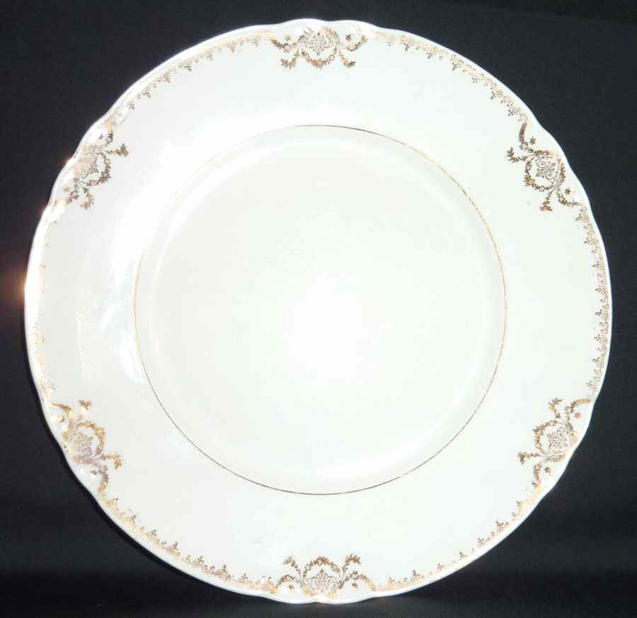 POP281 Dinner Plate by Pope Gosser-1
