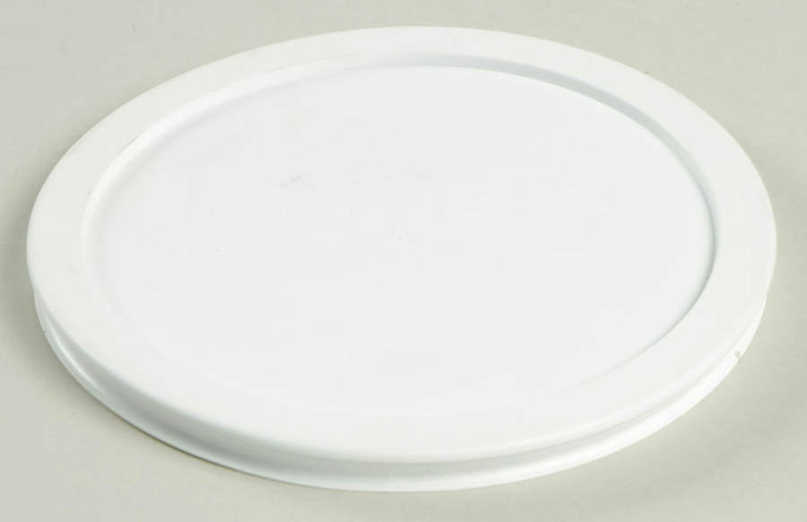 Sculptured Clear Plastic Lid for 5" Round Vegetable Bowl by Pyrex-1