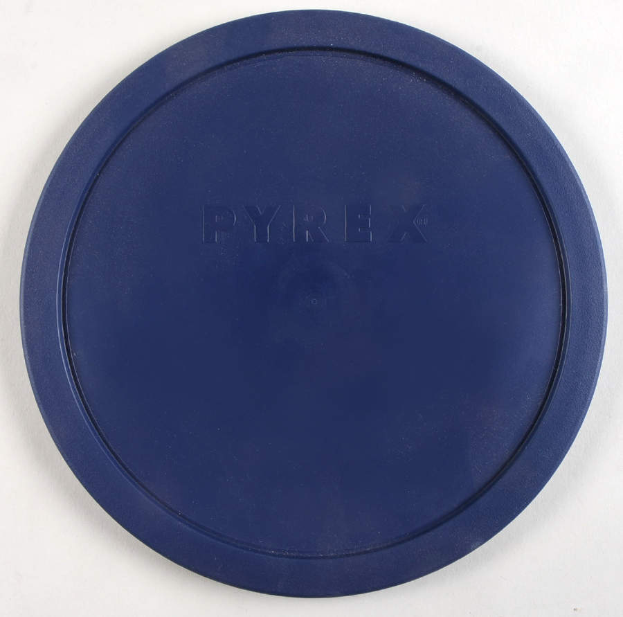 Sculptured Clear Plastic Lid for 8" Round Vegetable Bowl by Pyrex-1