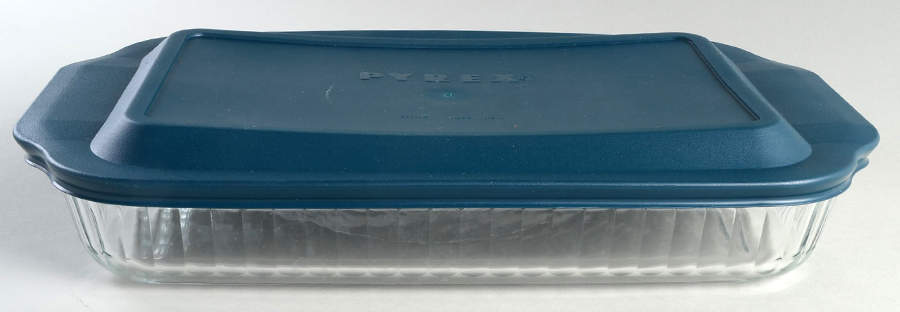 Sculptured Clear 13" Rectangular Baker w/Plastic Lid by Pyrex-1