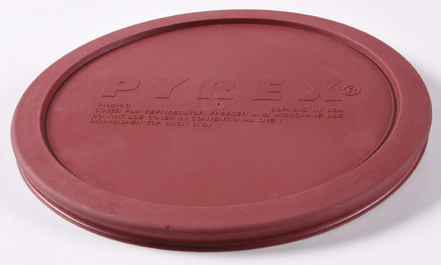 Sculptured Clear Plastic Lid for 7" Round Vegetable by Pyrex-1