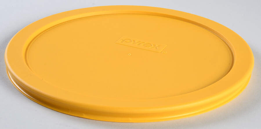 Sculptured Clear Plastic Lid for 7" Round Vegetable by Pyrex-1