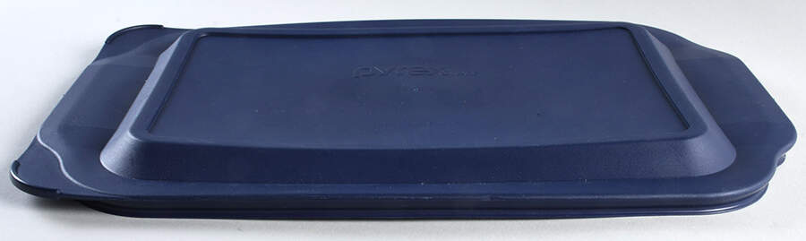 Sculptured Clear Plastic Lid for 13" Rectangular Baker by Pyrex-1