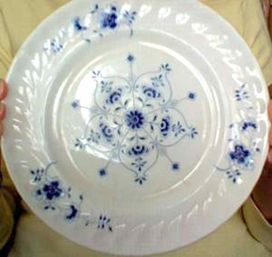 POR105 Dinner Plate by Portugal-1
