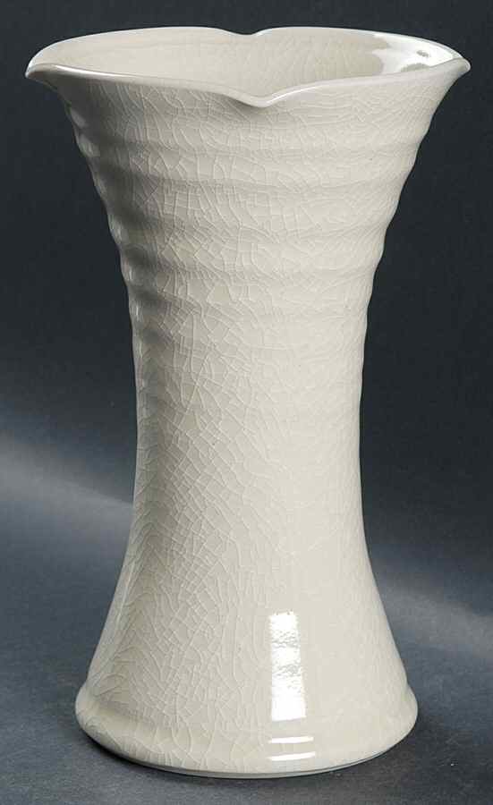 Dorset 8" Vase by Simon Pearce-1