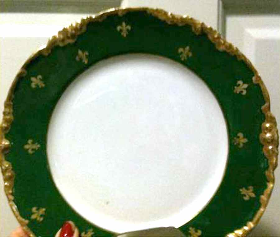 POY693 Dinner Plate by Jean Pouyat-1