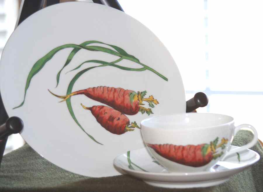 PDP20 Dinner Plate by Porcelaine De Paris-1