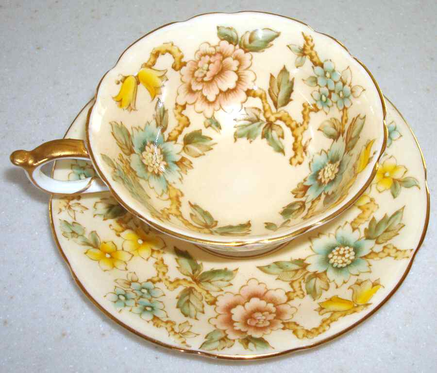G6385 Footed Cup & Saucer Set by Paragon-1