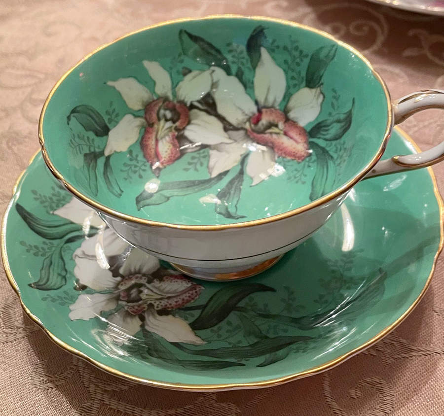 A1583 Footed Cup & Saucer Set by Paragon-1