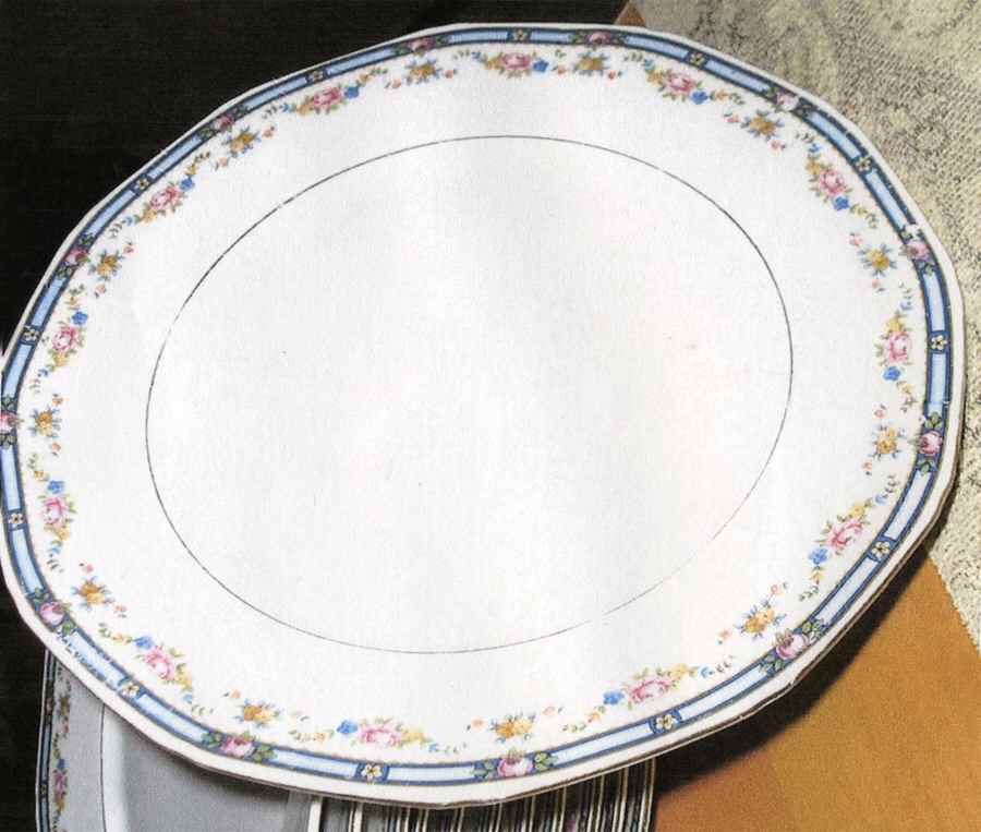 PUN128 Dinner Plate by Porcelain Union-1