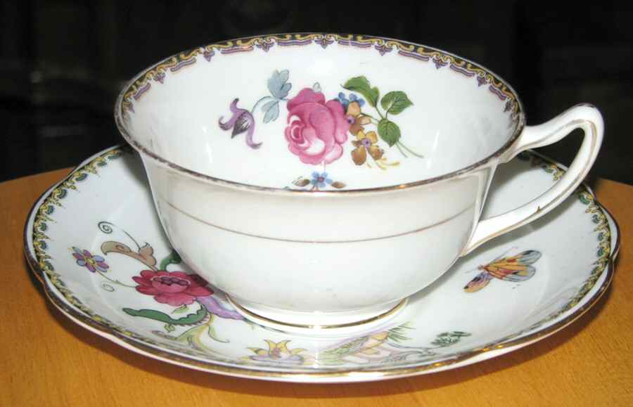 6859 Footed Cup & Saucer Set by Paragon-1