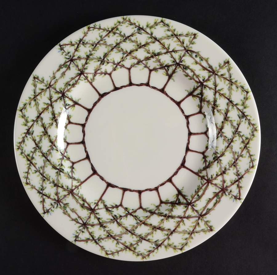 Espalier Dinner Plate by Pickard-1