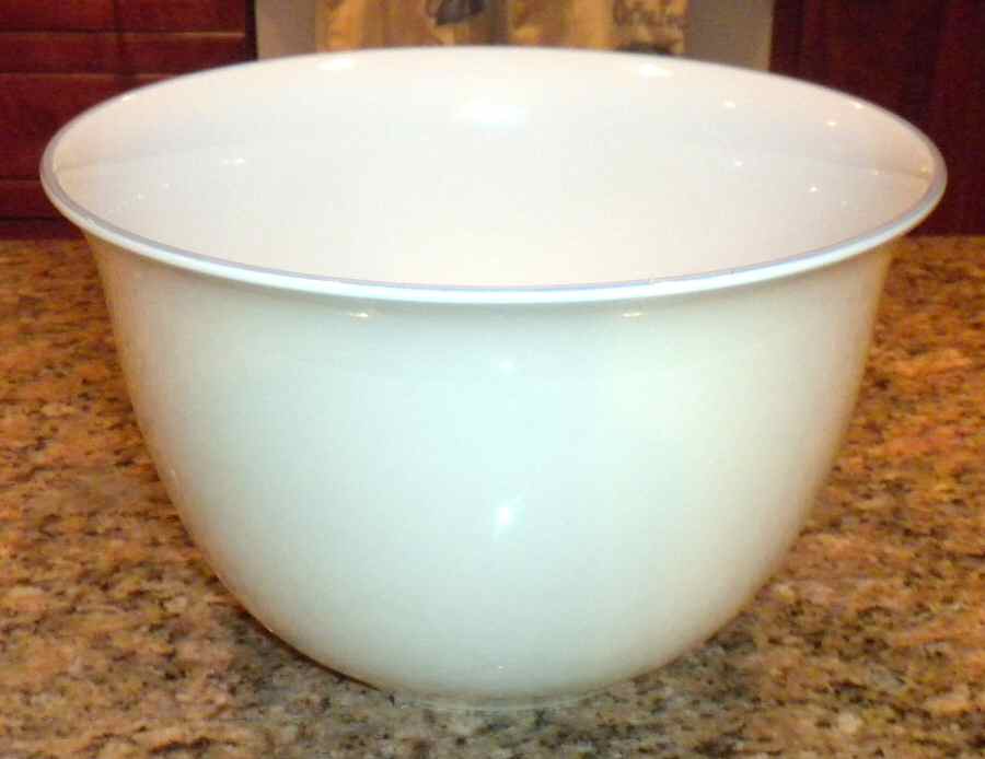 PFA79 Round Great Bowl by Pfaltzgraff-1
