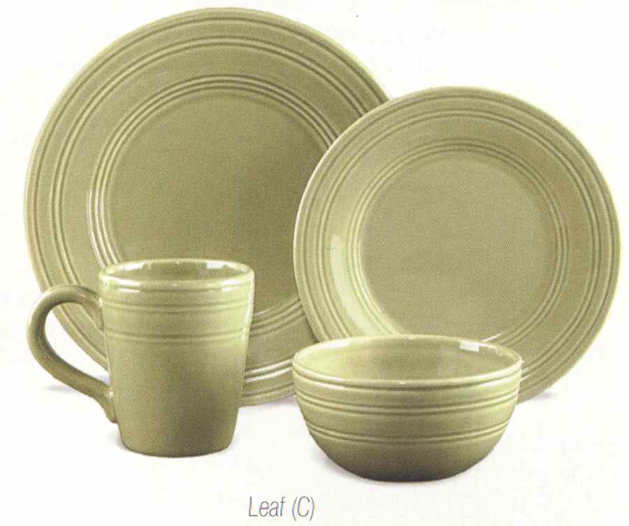 Casual Classic Leaf Dinner Plate by Park Designs-1