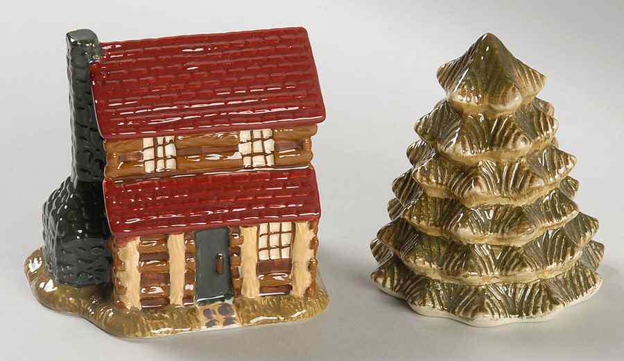 Log Cabin Figural Salt & Pepper Set by Park Designs-1