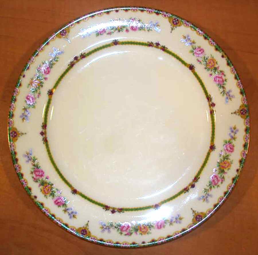 POY699 Dinner Plate by Jean Pouyat-1